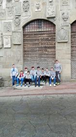 b_0_280_16777215_0_0_images_arezzo_07.jpg