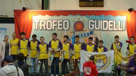 b_280_0_16777215_0_0_images_arezzo_02.jpg